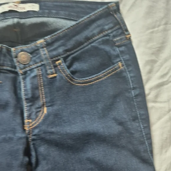 Hollister Women's Dark Blue Straight Leg Jeans 1R - Picture 8 of 12